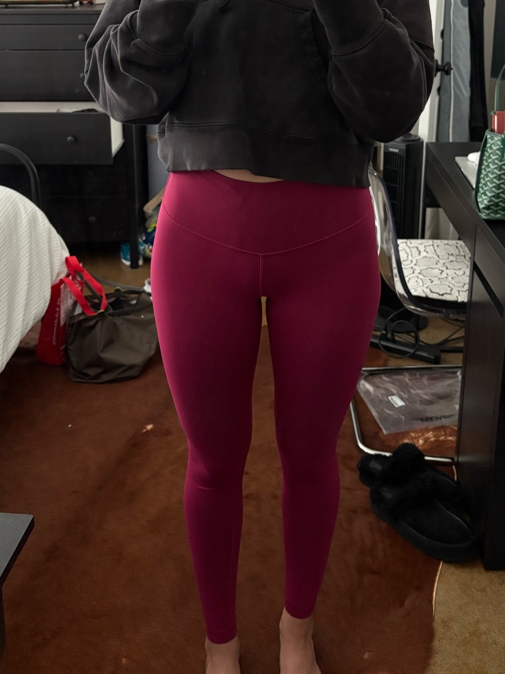LULULEMON berry leggings